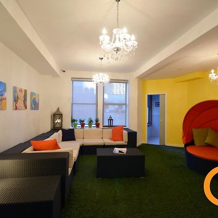 Q4 Hotel And Hostel New York Dış mekan fotoğraf